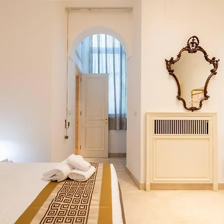 The One, Luxury Seaview With Piano *